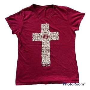 T-SHIRT with design cross, red and beige “I am the resurrection and the life”, S